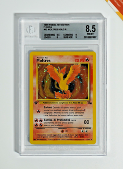 Pokemon BGS 8.5 Moltres 1st edition #12 Fossil 1999 Italiano - Image 1
