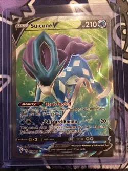 Suicune V 173/203 Evolving Skies Holo Ultra Rare Pokemon Card - Image 1