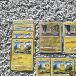 Pokemon Pikachu Lot of 16 cards that are all in good condition and have sleeves - Image 3