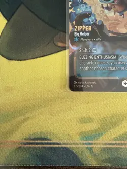 Disney Lorcana TCG Zipper - Big Helper 235/204 Foil Character Card EN - Image 3
