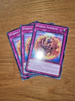 Yu-Gi-Oh Eternal Favorite Playset PHNI-EN073 Common English 1st Edition - Image 1