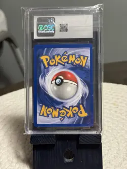 2000 Pokemon Heracross 1st Edition Neo Genesis CGC 8 Holo 6/111 WOTC SWIRL - Image 2
