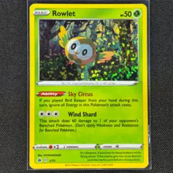 Rowlet - 2/15 - Confetti Holo - McDonald's Promos 2022 - Pokemon Card - HP - Image 1
