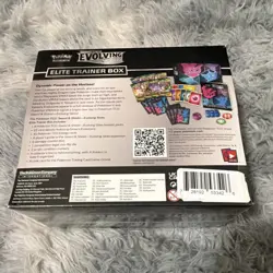 Pokemon TCG Sword & Shield Evolving Skies Elite Trainer Box BRAND NEW - Image 2
