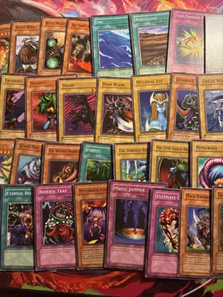Yu-Gi-Oh Card Lot of Vintage LOB SKE MRL SDK SYE 1st Edition Old School Cards - Image 3