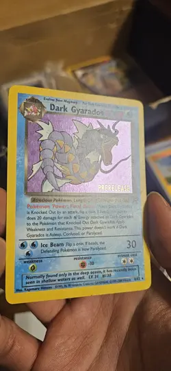 Pokemon Dark Gyarados Rare Holo Prerelease 8/82 70 HP Card 1999 English - Image 2