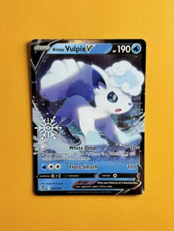 Alolan Vulpix V | 033/195 | Holiday Calendar Snowflake Stamped Promo | Pokemon M - Image 1