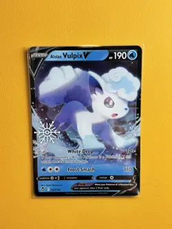 Alolan Vulpix V | 033/195 | Holiday Calendar Snowflake Stamped Promo | Pokemon M - Image 4