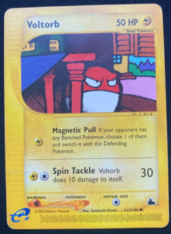 Pokemon TCG Voltorb Skyridge 113/144 Regular MP/HP - Image 1