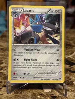 2016 Pokemon TCG Lucario Holo 63/124 NM - Image 1