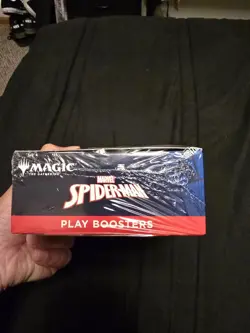 Magic: The Gathering Marvel Spider-Man Play Boosters Box Guaranteed Foil - Image 2