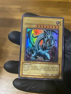 Blue-Eyes White Dragon LOB-001 LDD-S001 1st Ed Foil Spanish Version - Image 4