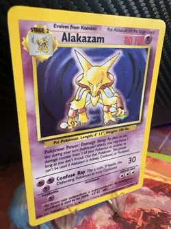 Pokemon Base Set Alakazam Holo 1/102 LP WOTC Vintage Rare - Image 4