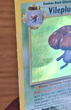 Pokemon Vileplume Holo Stage 2 Jungle 15/64 - Image 4
