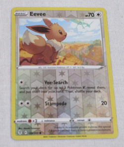 Eevee 125/203 Evolving Skies 2021 Reverse Holo Pokemon Card - Image 2