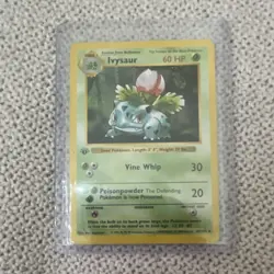Wizards of the Coast Pokemon TCG Ivysaur Shadowless Base Set Uncommon 30/102 - Image 1