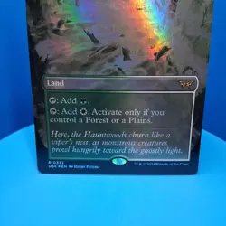 Hushwood Verge (Borderless) Duskmourn: House of Horror Foil - Image 2