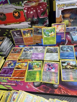Pokemon TCG Bundle Holos, Rare - Image 4