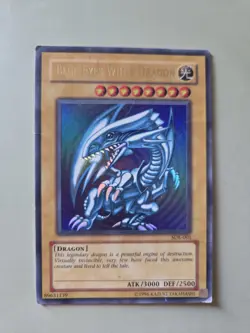 Blue-Eyes White Dragon SDK-001 Ultra Rare Starter Deck Kaiba Unlimited English - Image 1
