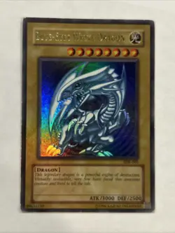 Yugioh Blue-Eyes White Dragon SDK-001 Ultra Rare Unlimited HP Starter Deck Kaiba - Image 1