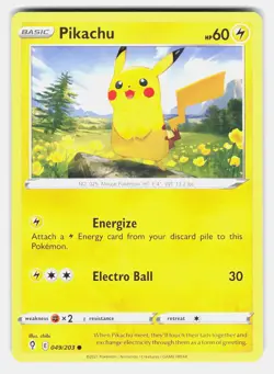 Pikachu 049/203 Common Evolving Skies Pokemon Near Mint - Image 1