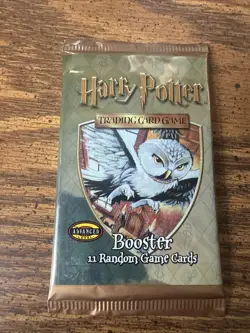 Wizards of the Coast Harry Potter TCG Quidditch Cup Booster Pack 11 Cards - Image 1