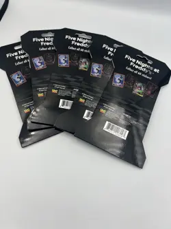 5x FNAF FIVE NIGHTS AT FREDDYS HOLOGRAPHIC TRADING CARD STICKERS PACK - Image 2