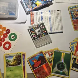 Pokemon Random Lot 100+ Cards + Tin + Coins+ Pamphlets, Lots of CommonsUncommons - Image 4