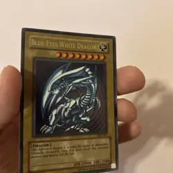 Blue-Eyes White Dragon SDK-001 Ultra Rare Holo Unlimited - Image 3