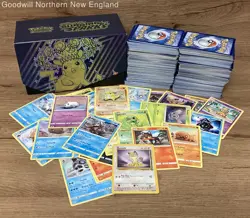2.5LB Lot of Various NON-HOLOGRAPHIC Pokemon Cards TCG CCG in Collectible Box - Image 1