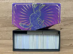 2.5LB Lot of Various NON-HOLOGRAPHIC Pokemon Cards TCG CCG in Collectible Box - Image 3