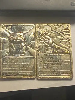 1999 Burger King Gold Plated Pokemon Card Set Pikachu and Charizard - Image 2