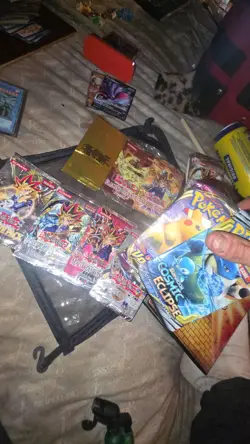Konami 1st Edition Yu-Gi-Oh! & Pokemon TCG Lot: Cosmic Eclipse, Metal Raiders - Image 1