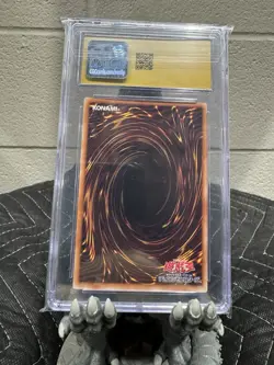 Yu-Gi-Oh! TCG Dark Magician Girl 711e-JP002 Parallel Rare CGC Pristine 10 - Image 2