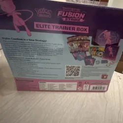 Pokemon TCG Fusion Strike Elite Trainer Box Mew English 2021 65 Cards - Image 2