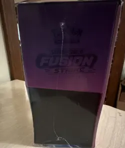 Pokemon TCG Fusion Strike Elite Trainer Box Mew English 2021 65 Cards - Image 3