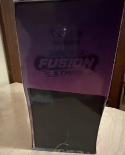 Pokemon TCG Fusion Strike Elite Trainer Box Mew English 2021 65 Cards - Image 4