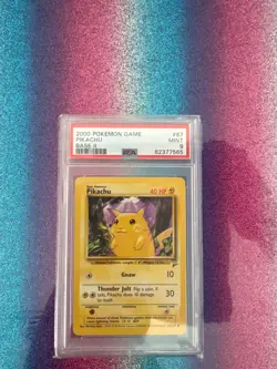 Wizards of the Coast Pokemon Pikachu Base Set 2 87/130 PSA 9 (2000) - Image 1