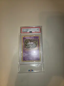 Pokemon TCG 2016 Evolutions Mew holo PSA 9 Basic Psychic 53/108 Rare - Image 1