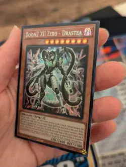 DoomZ XII Zero - Drastea-DOOD-EN008- Secret Rare-1st Edition-Yugioh! - Image 4