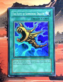YuGiOh! The Flute of Summoning Dragon SDK-042 Unlimited NM SUR - Image 1