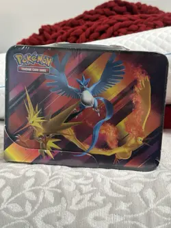 Pokemon Pikachu And Eevee Lunchbox Collector Chest Fall 2018 SEALED NEW! - Image 2