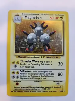 Magneton Holo Base Pokemon Card WOTC - Image 1
