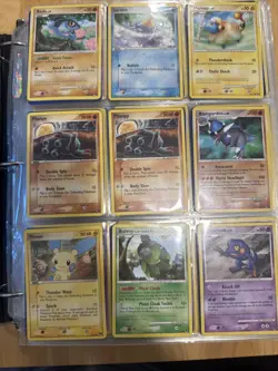 Pokemon Binder Lot Of 1000 Cards! (3) Mid Era (2004-2013) Uncommon/common LP-NM - Image 1