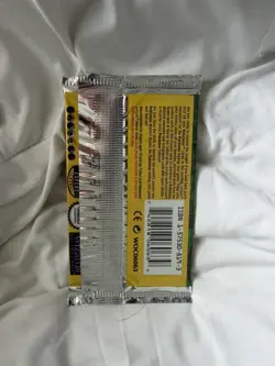 1999 Pokemon Jungle Booster Pack Factory Sealed Trading Card Game VINTAGE - Image 2