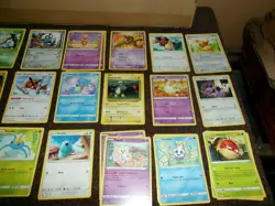 200+ POKEMON Basic, Energy, Trainer Cards + 18 Giant Pokemon Cards - Image 3