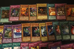 40 EX-DMG Yugioh Card Lot PGD/MFC/IOC/GX+(Toon Cannon Soldier DB2, Riryoku TSC+) - Image 3