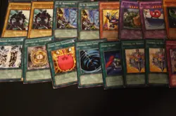 40 EX-DMG Yugioh Card Lot PGD/MFC/IOC/GX+(Toon Cannon Soldier DB2, Riryoku TSC+) - Image 5