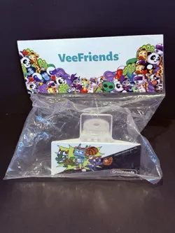 VeeFriends Card Stand - Rare Robot - Driven Dragon - Headstrong Honey Badger - Image 1