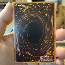 Dark Magician CT14-EN001 Secret Rare Limited Edition Yu-Gi-Oh! TCG Yugioh - Image 2